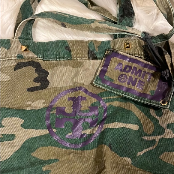 Tory Burch Camouflage Tote Bag - Picture 2 of 2